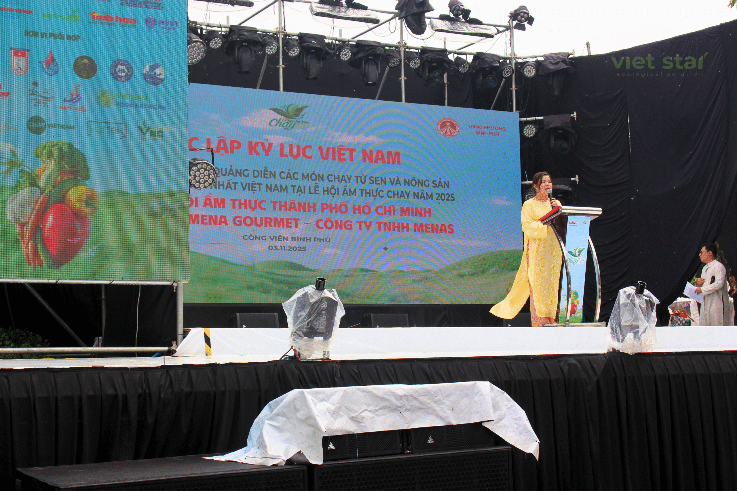 Xác Lập Kỷ Lục Việt Nam