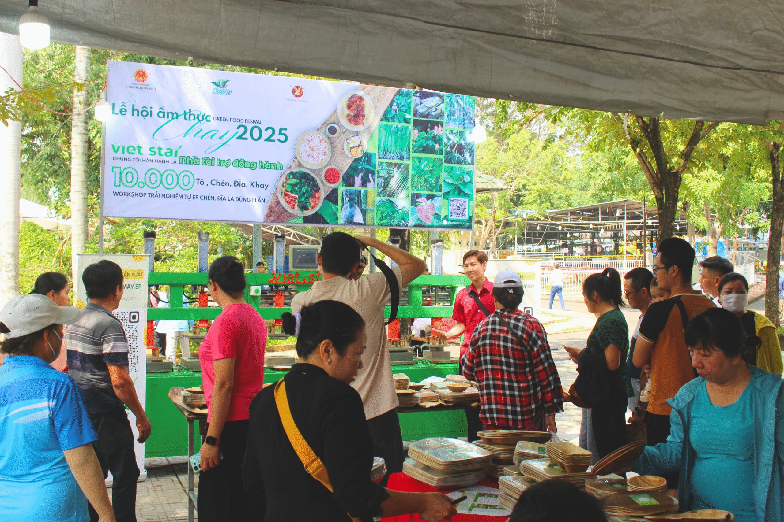 Máy ép mo cau tại lễ hội chay năm 2025